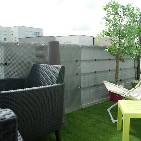 Victoria-T2-41M2-Balcon, Wifi, Linge, Produits, Menage Inclus Apartment Reims Exterior photo